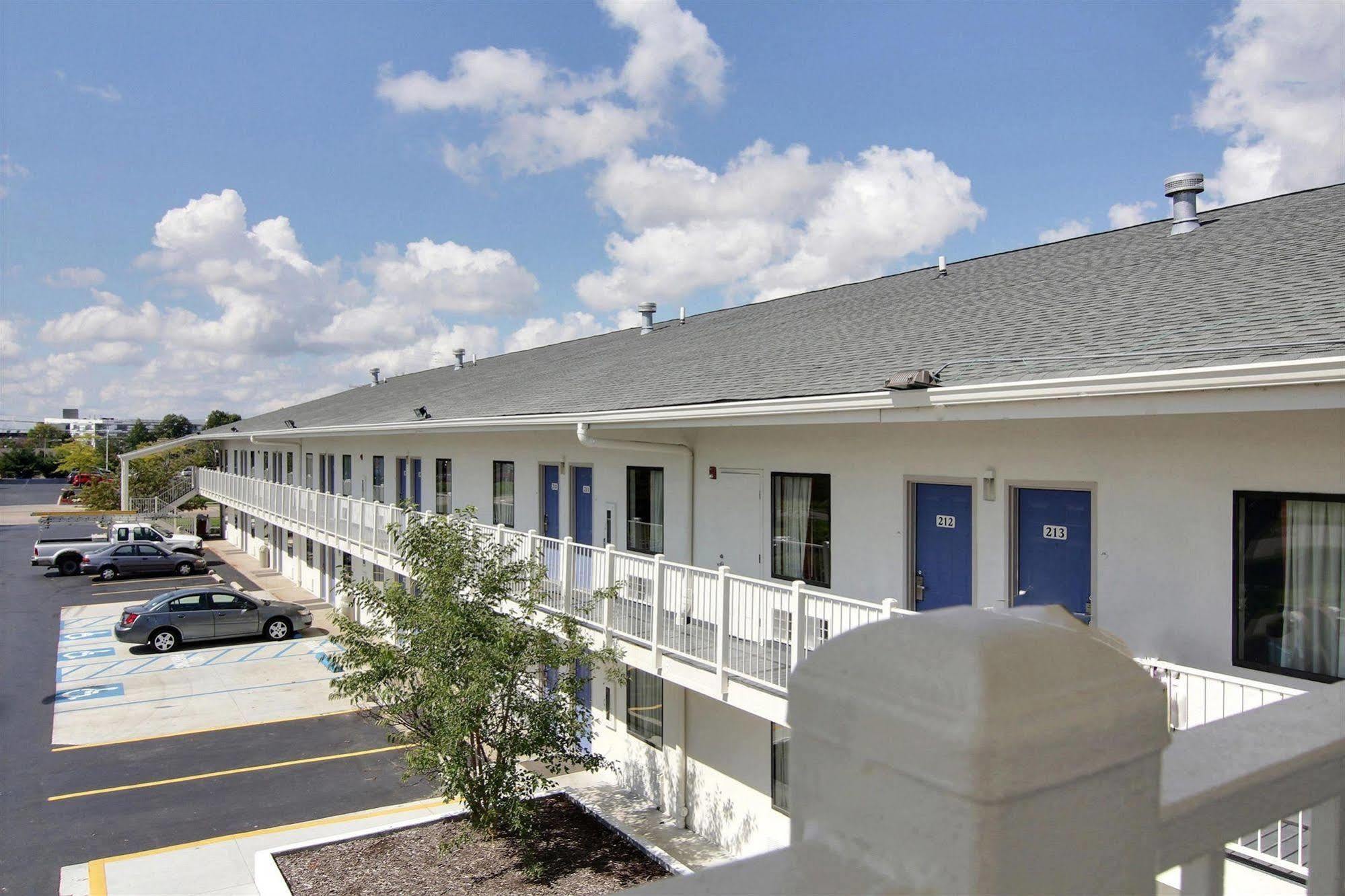 Motel 6-Middleburg Heights, Oh - Cleveland Luaran gambar
