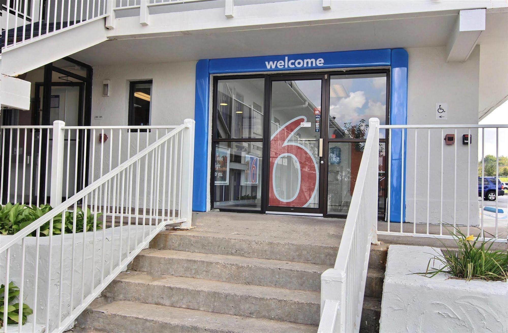 Motel 6-Middleburg Heights, Oh - Cleveland Luaran gambar